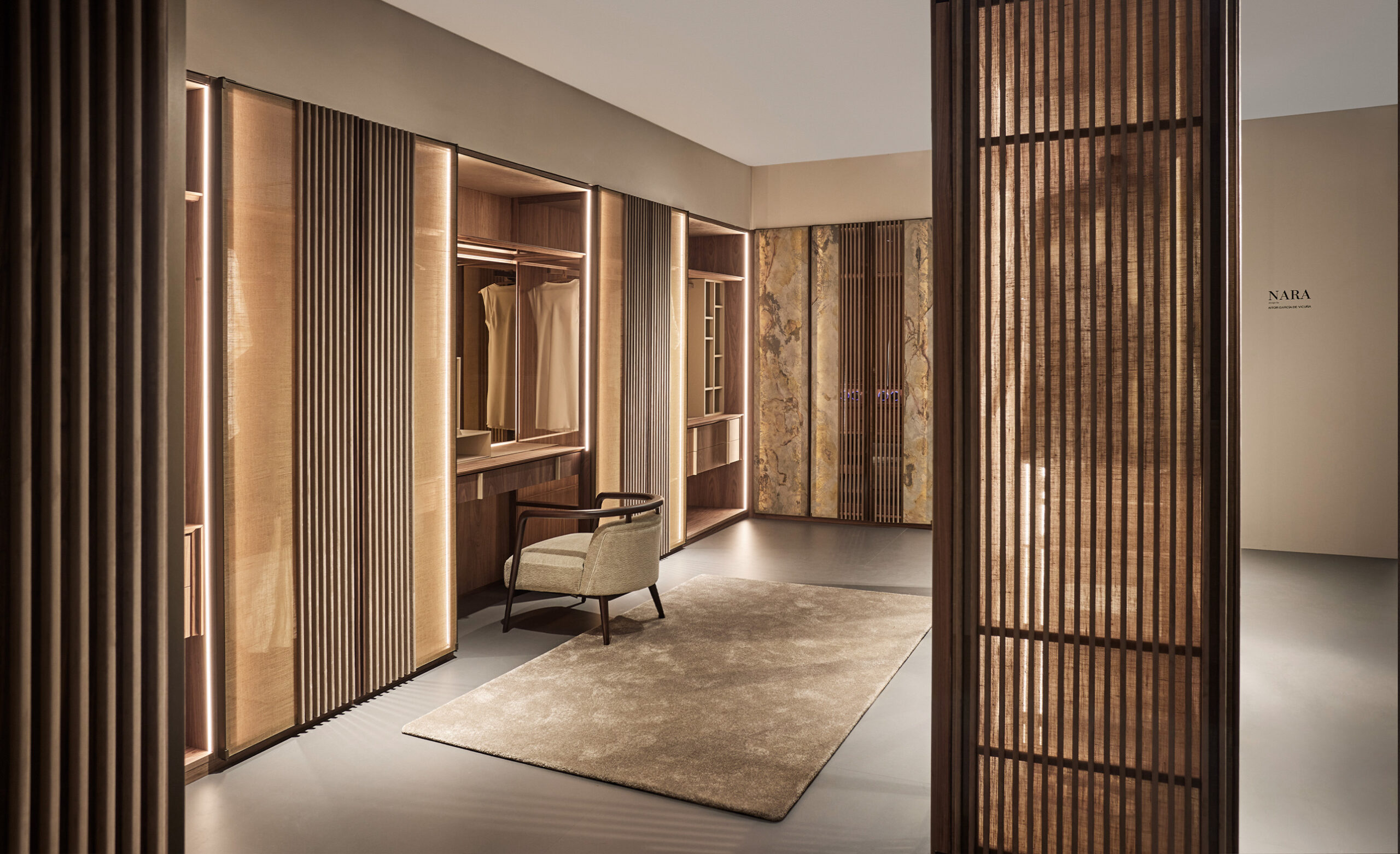 Armarios exclusivos y vestidores a medida en Marbella | Uecko